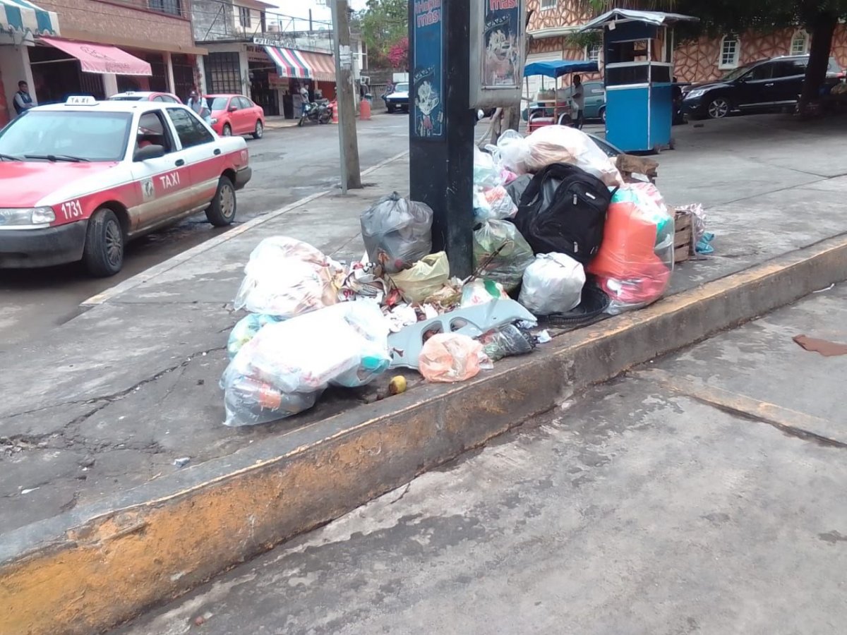 El Heraldo de Tuxpan Refuerzan recolección de basura