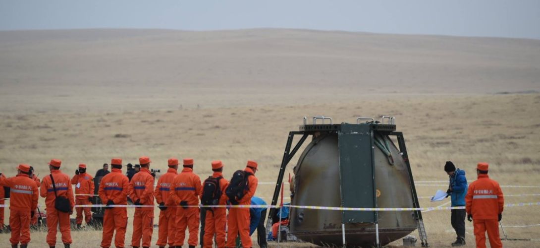 Astronautas chinos regresan a Tierra