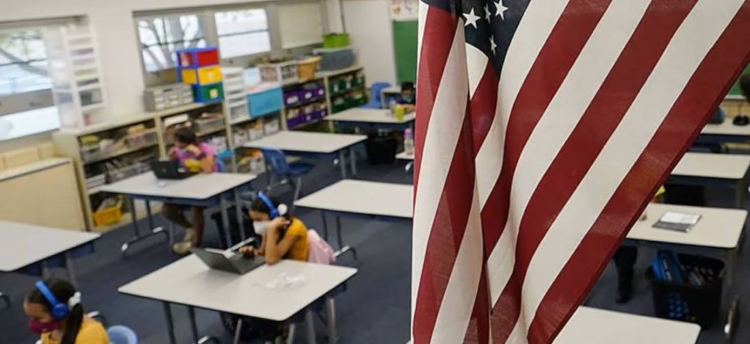 Trump cancela más apoyos