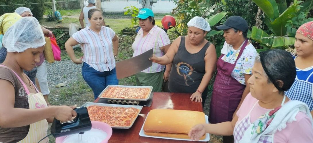 Continuarán talleres para el autoempleo