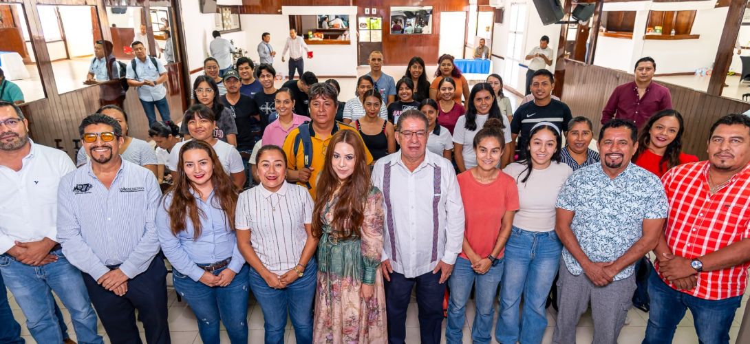 Jóvenes tuxpeños recibieron Becas TC Energía, como un reconocimiento a su esfuerzo, compromiso y talento