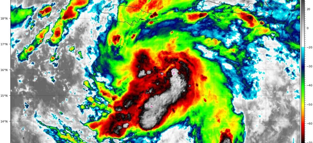 Se forma tormenta tropical 'Rafael'