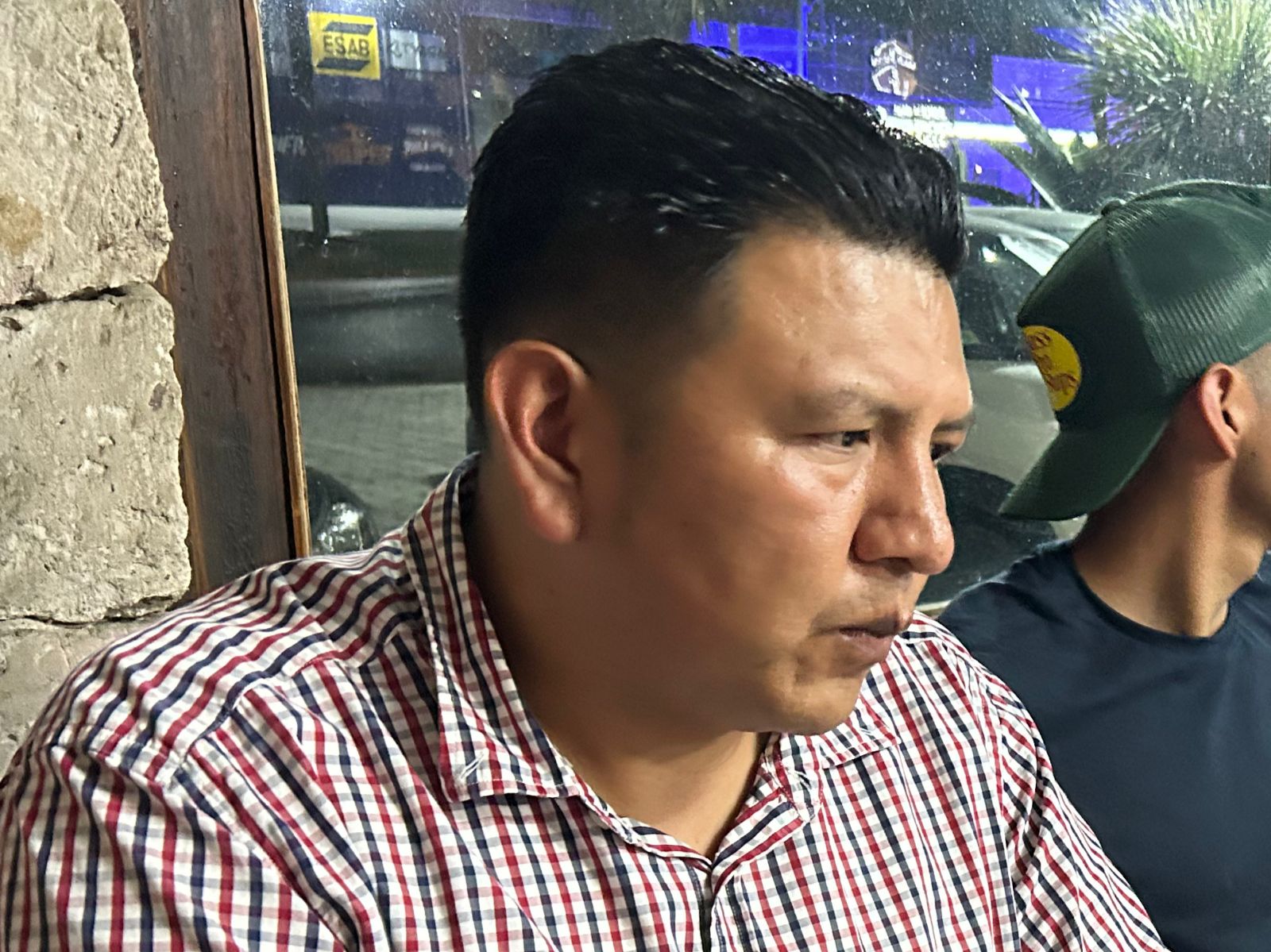 Se intoxican 14 jóvenes