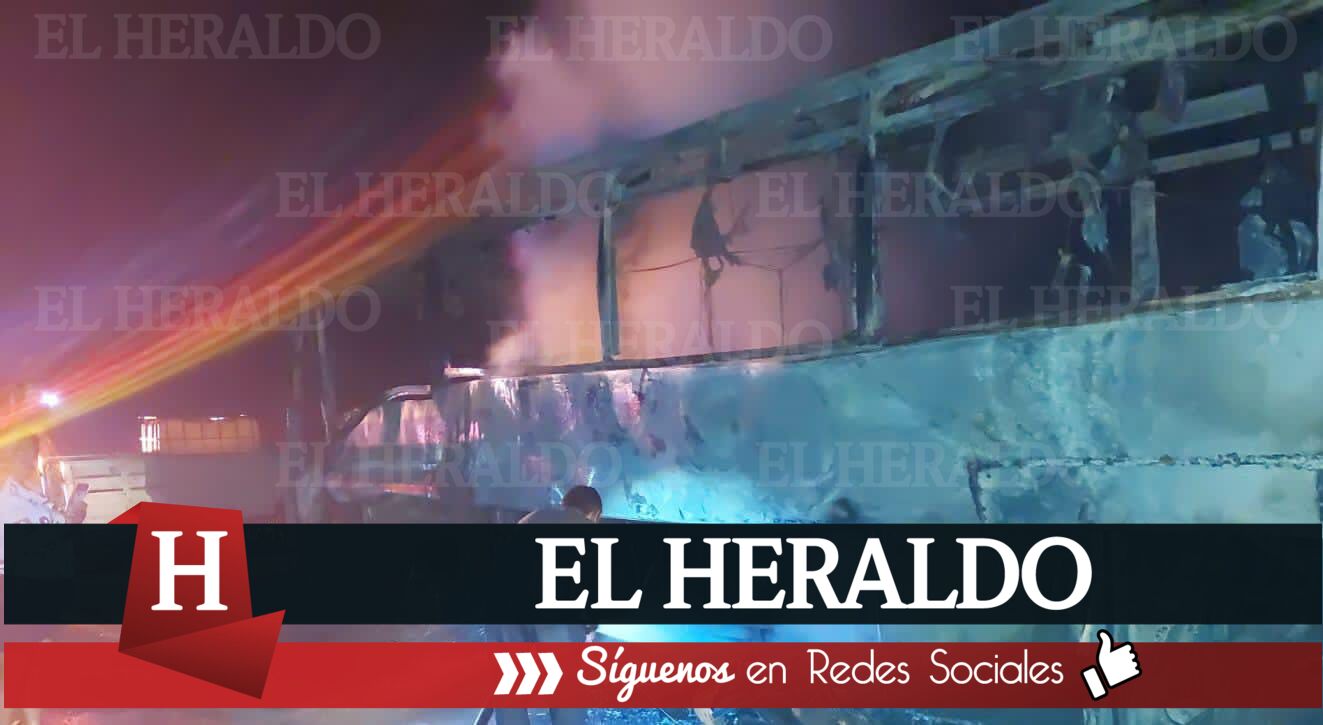 Se incendia autobús