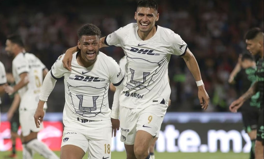 Pumas con autoridad y buen futbol golea a un triste Santos Laguna