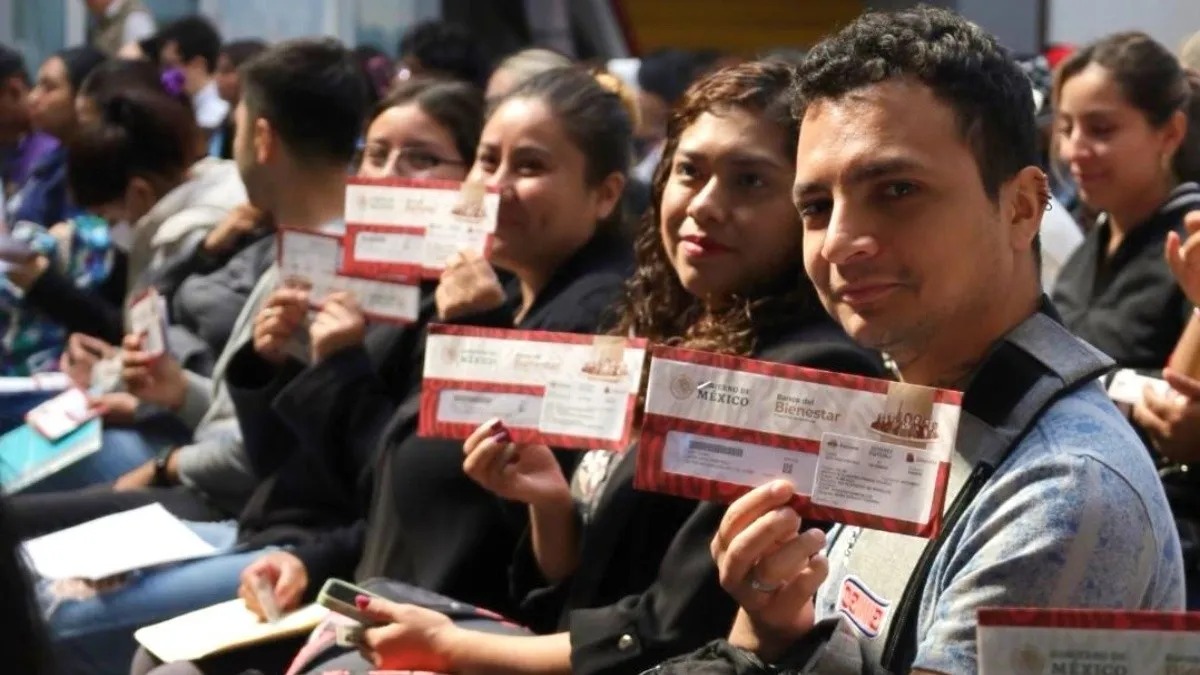 IMSS debe transparentar padrón de Jóvenes Construyendo el Futuro