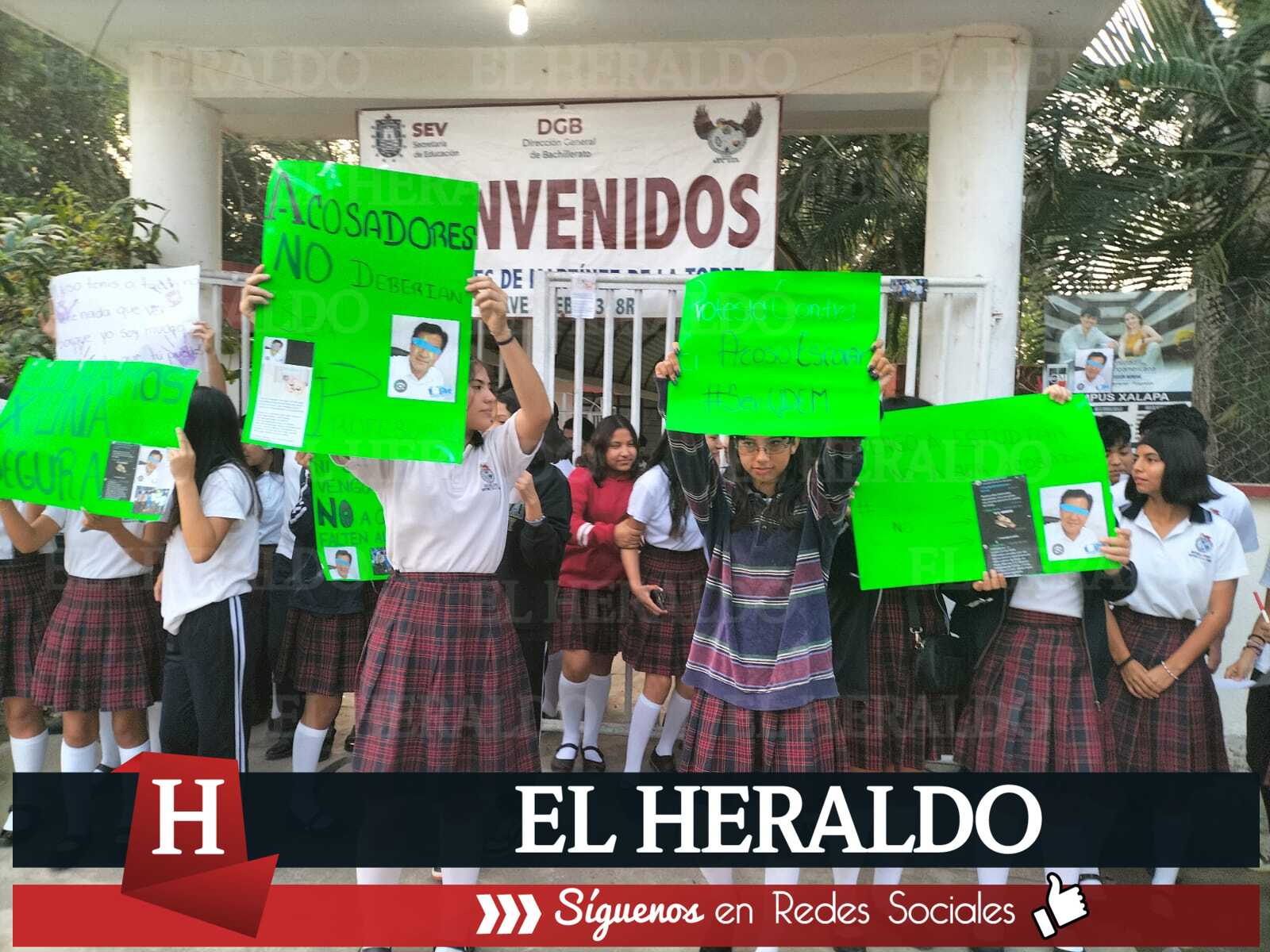ESTUDIANTES