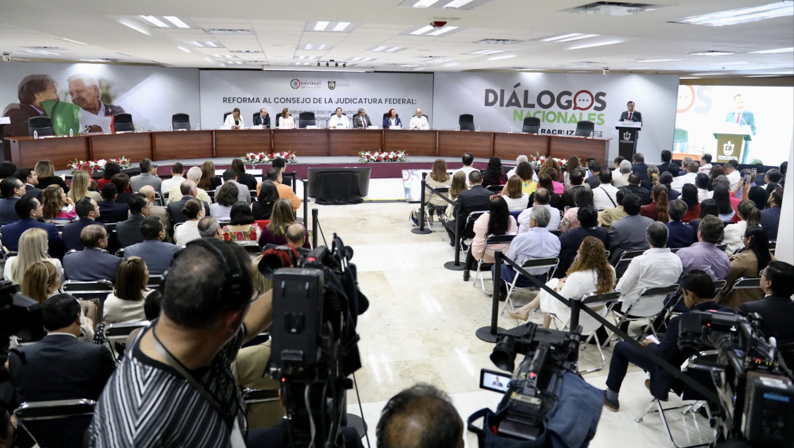 DIALOGOS2