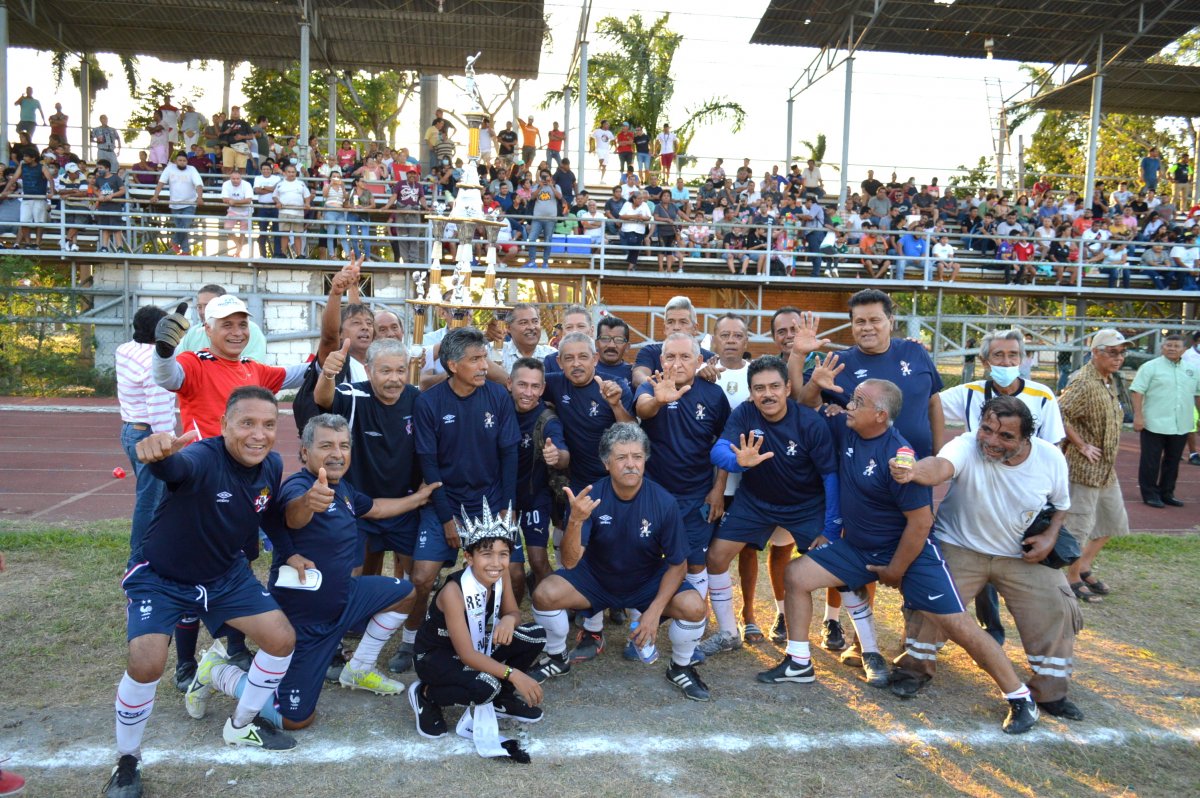 El Heraldo de Tuxpan - Lobos Farmacia París, Campeón