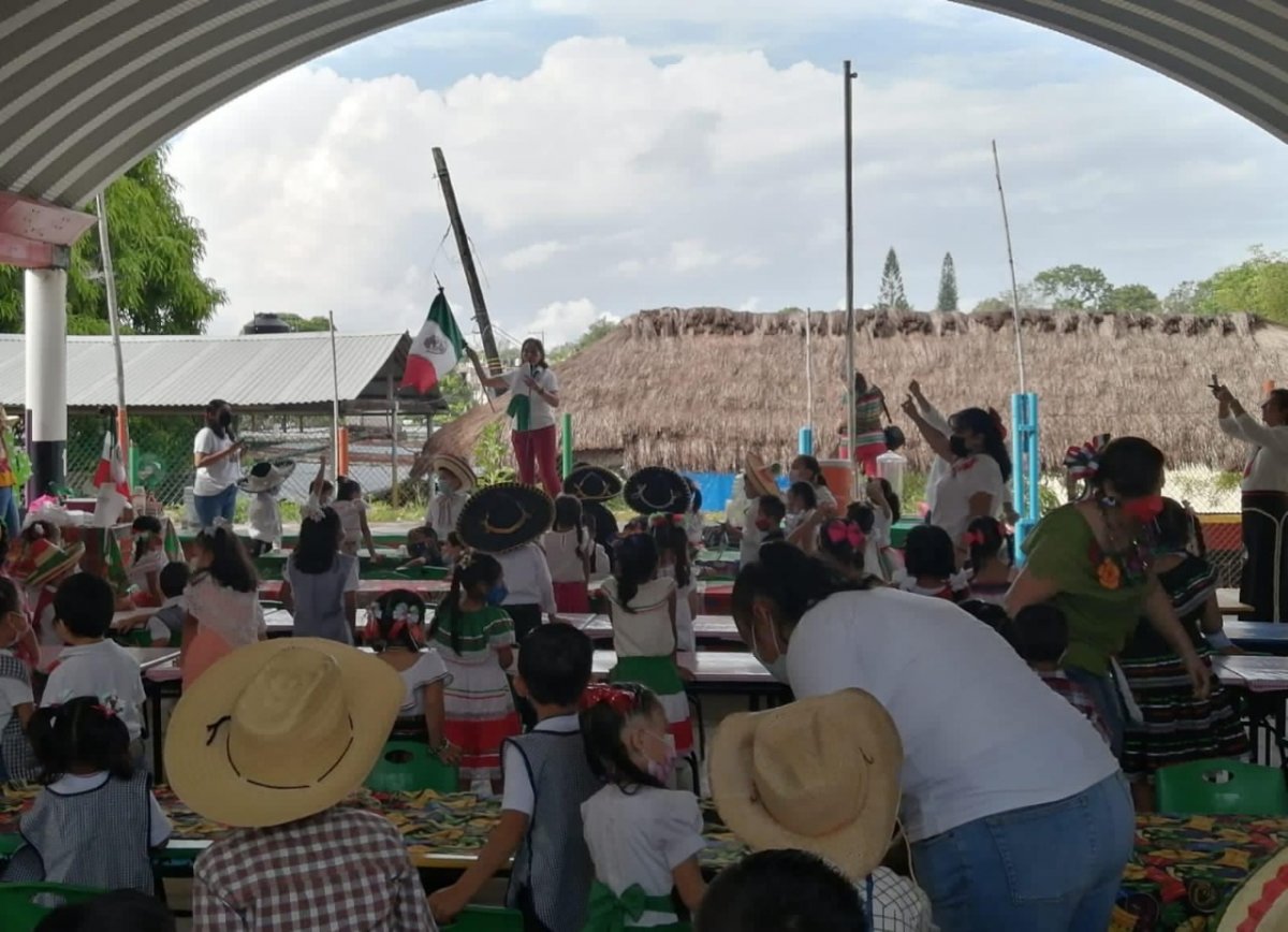 El Heraldo De Tuxpan Siguen Festejos Patrios