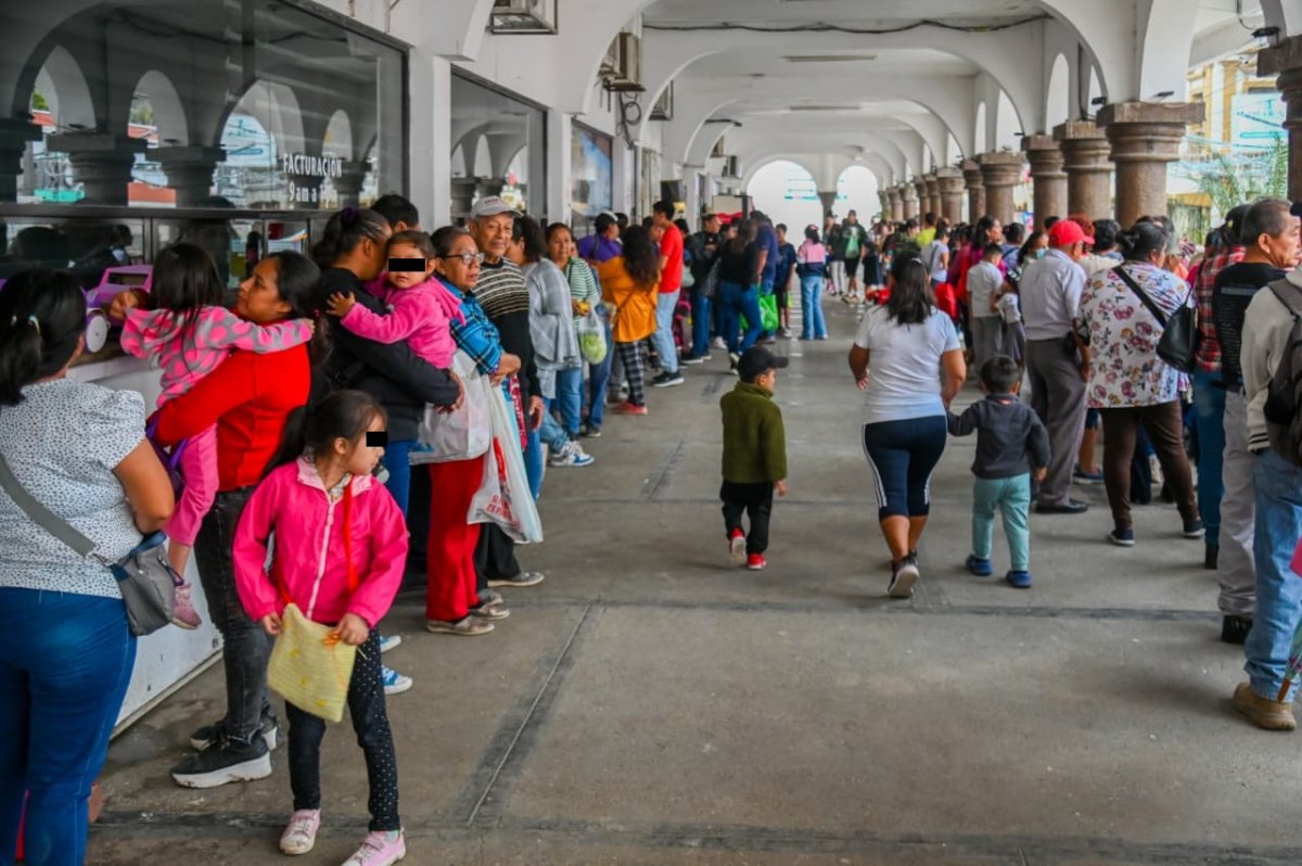 05 entregan velitas 2