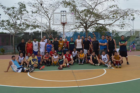 El Heraldo de Tuxpan - En Retas- Basket gana Notaria 1