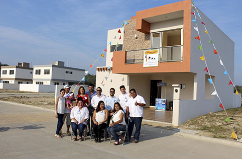 El Heraldo de Tuxpan - Exitoso Open House del Fraccionamiento El Campanario